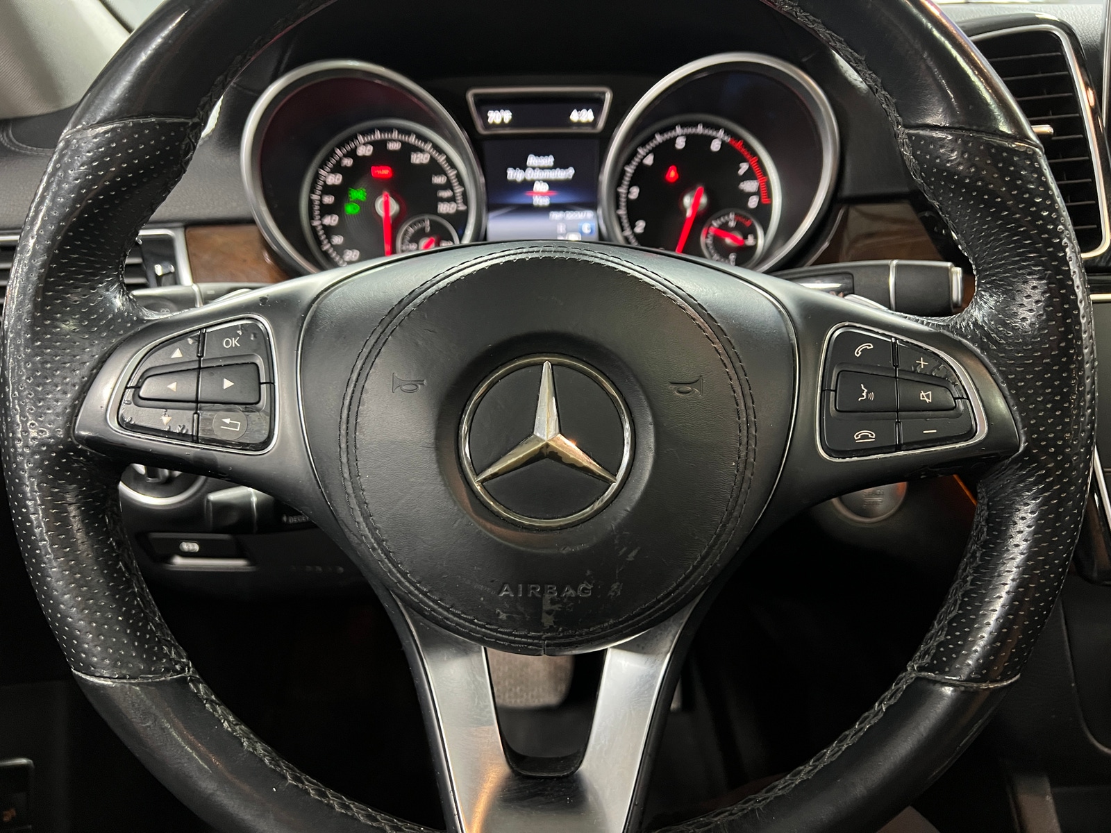 Thumbnail: 2017 Mercedes-Benz GLS - 4