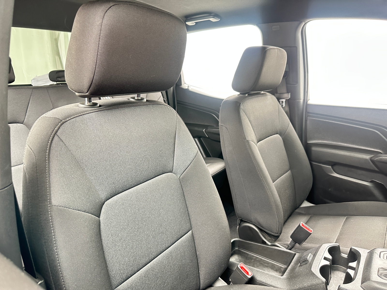 Thumbnail: 2024 Chevrolet Colorado - 2