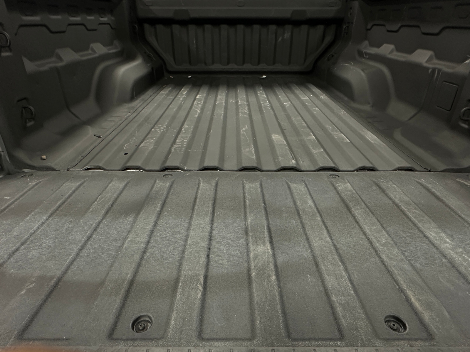 Thumbnail: 2024 Chevrolet Colorado - 7