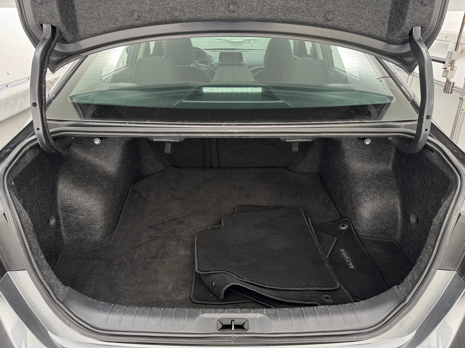 Thumbnail: 2025 Nissan Altima - 7