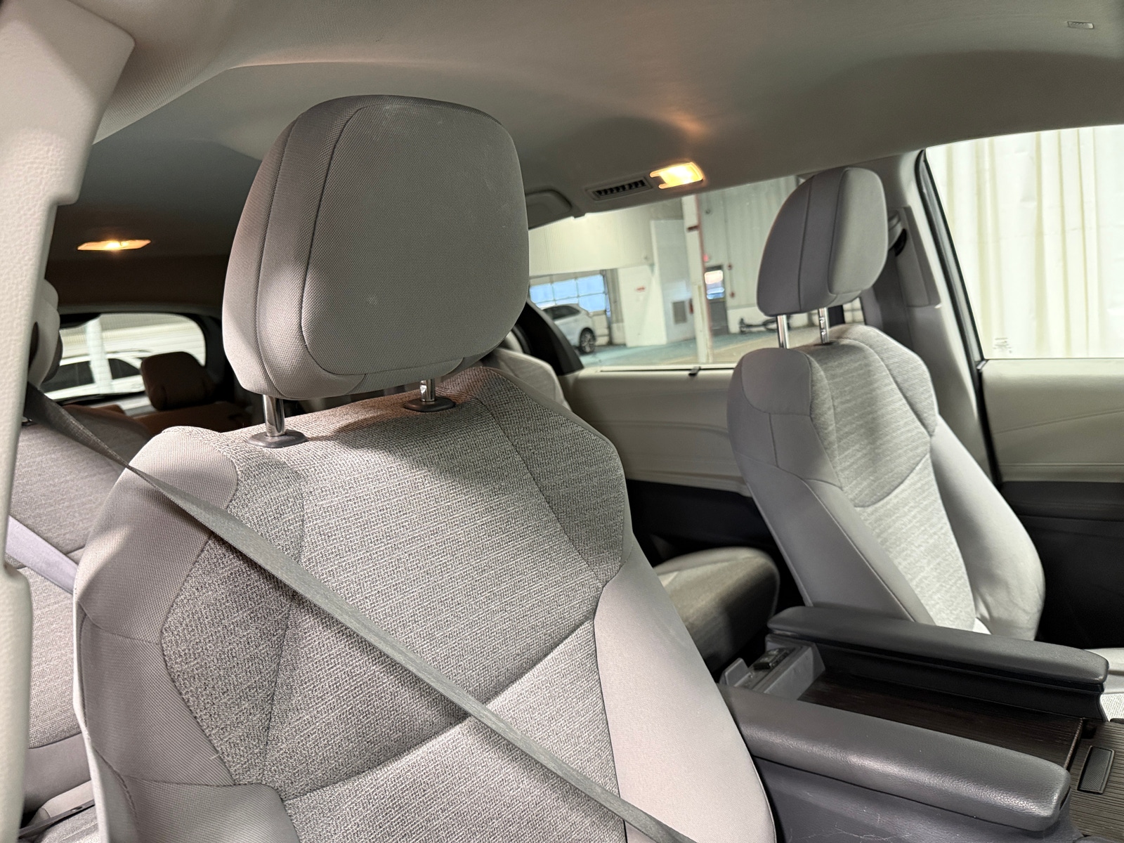 Thumbnail: 2021 Toyota Sienna - 2