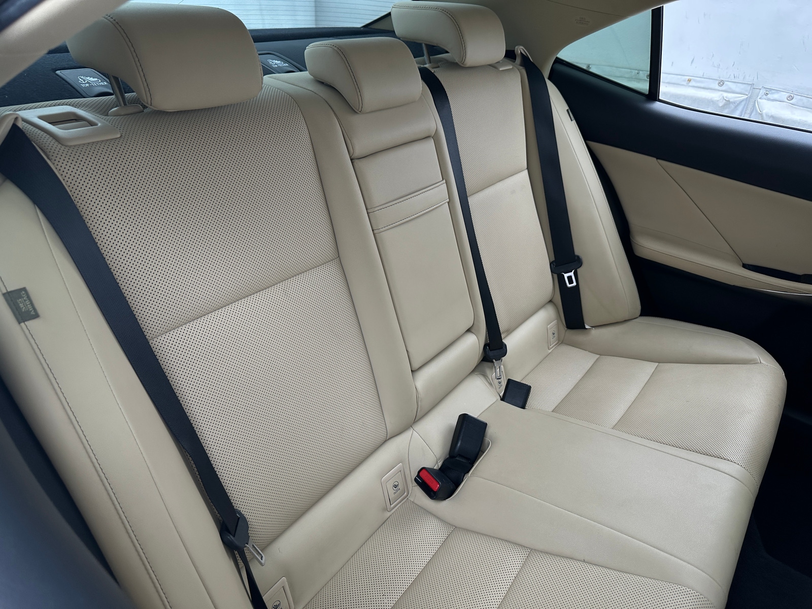 Thumbnail: 2016 Lexus IS - 5