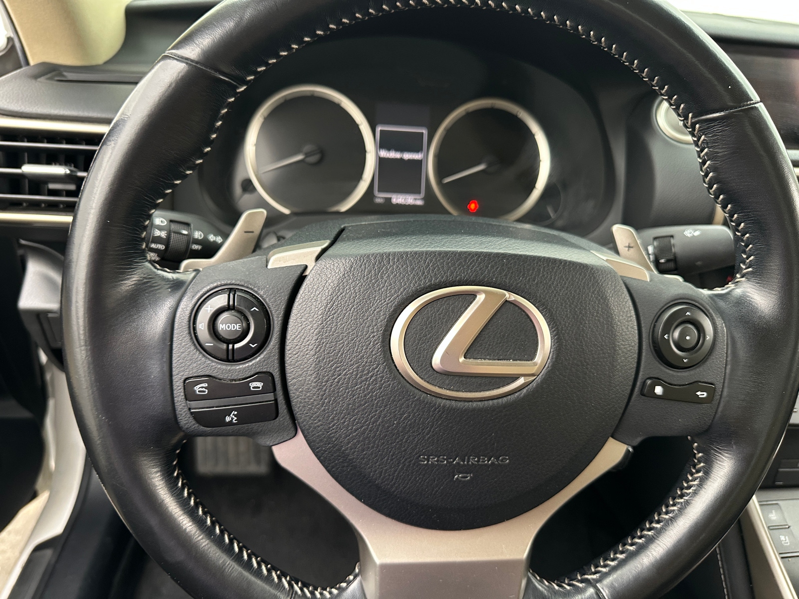 Thumbnail: 2016 Lexus IS - 4
