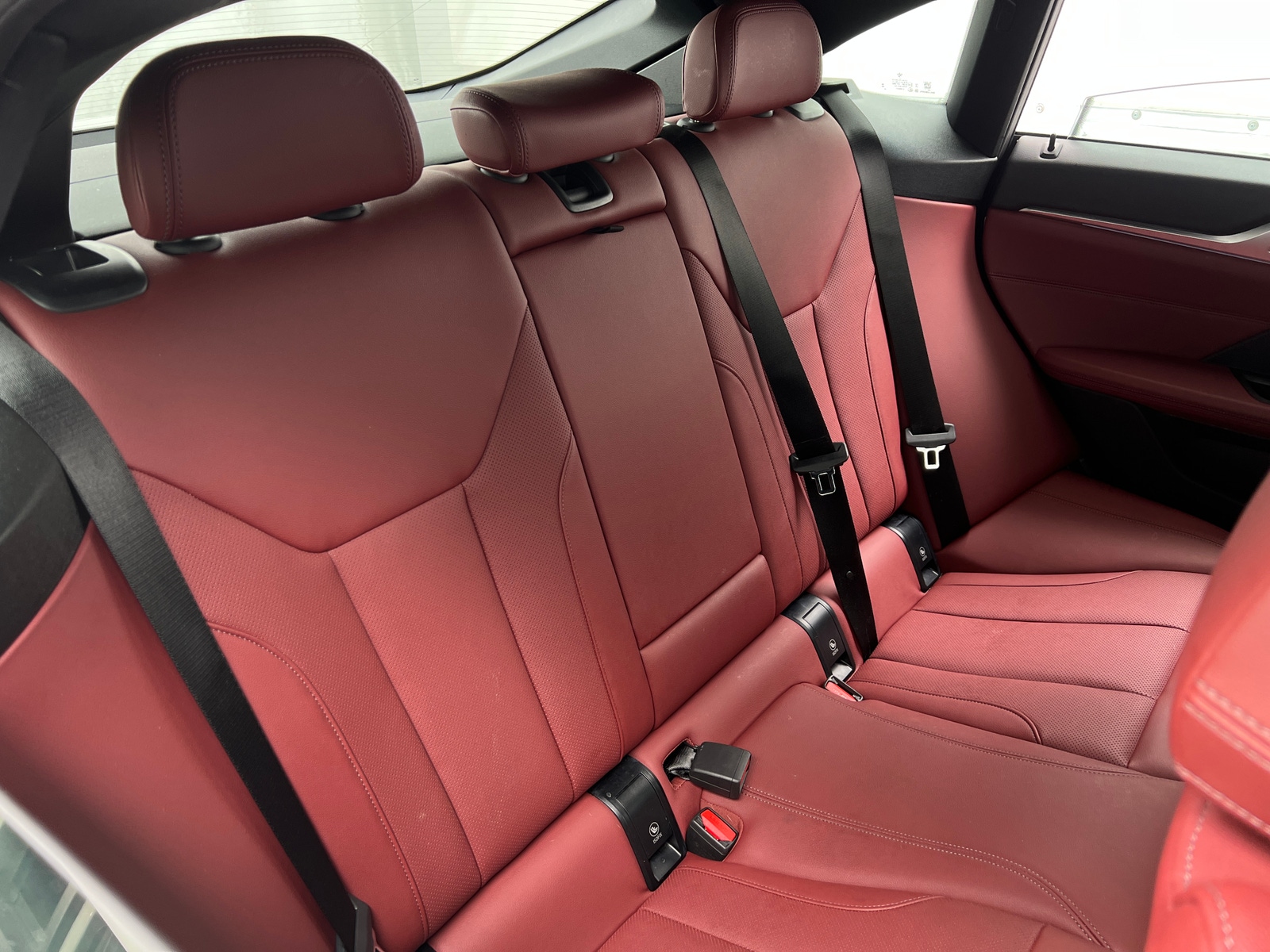 Thumbnail: 2025 BMW i4 - 5