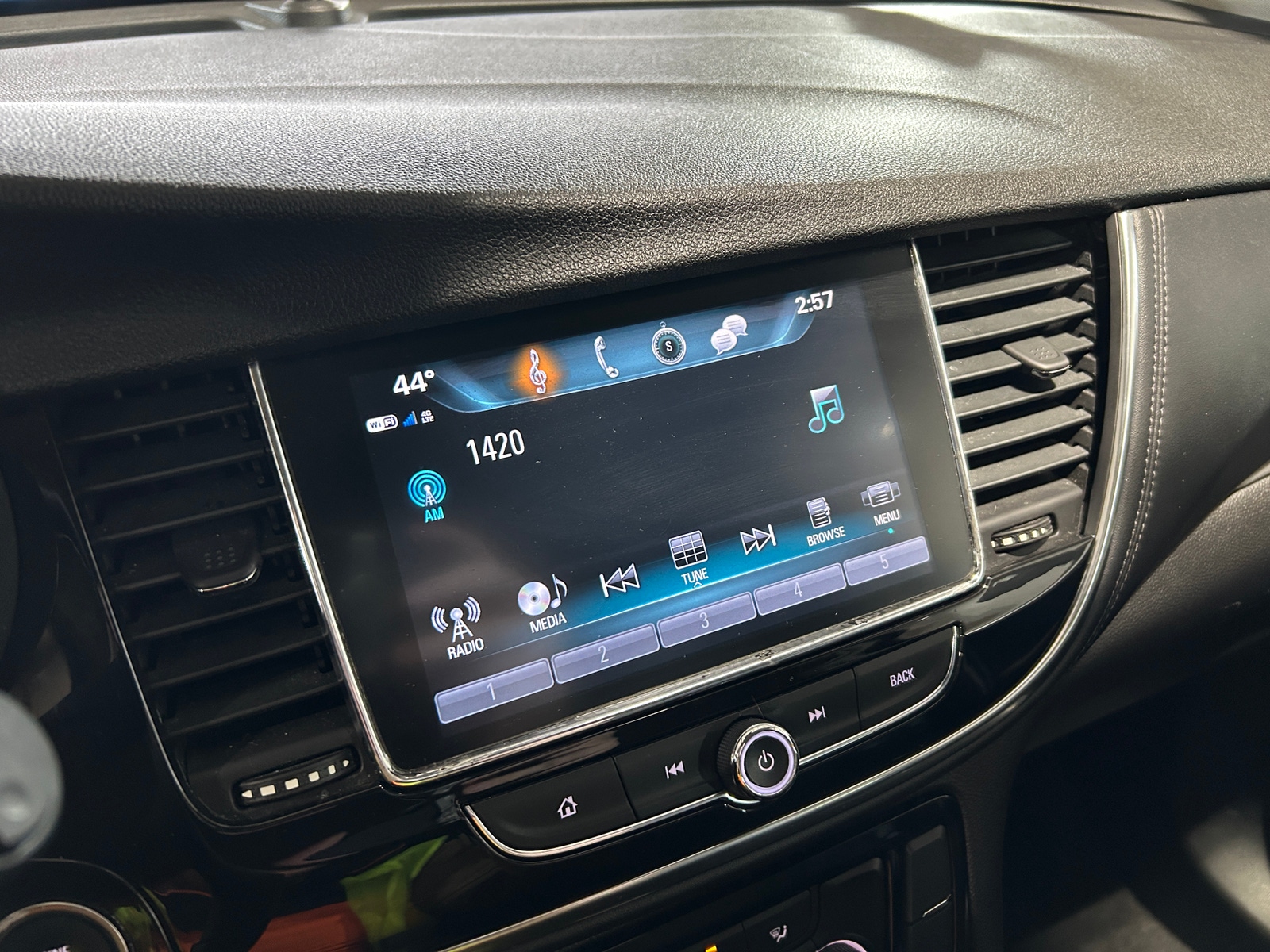 Thumbnail: 2017 Buick Encore - 4