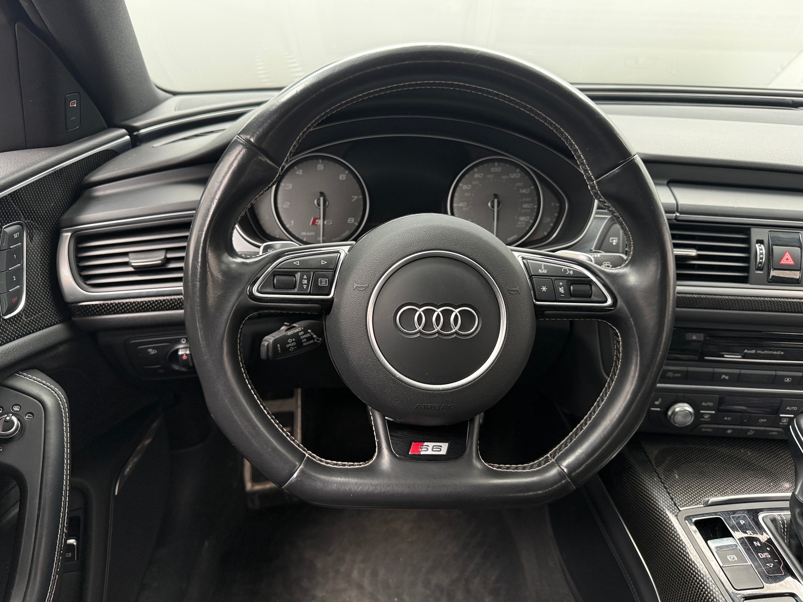 Thumbnail: 2016 Audi S6 - 4