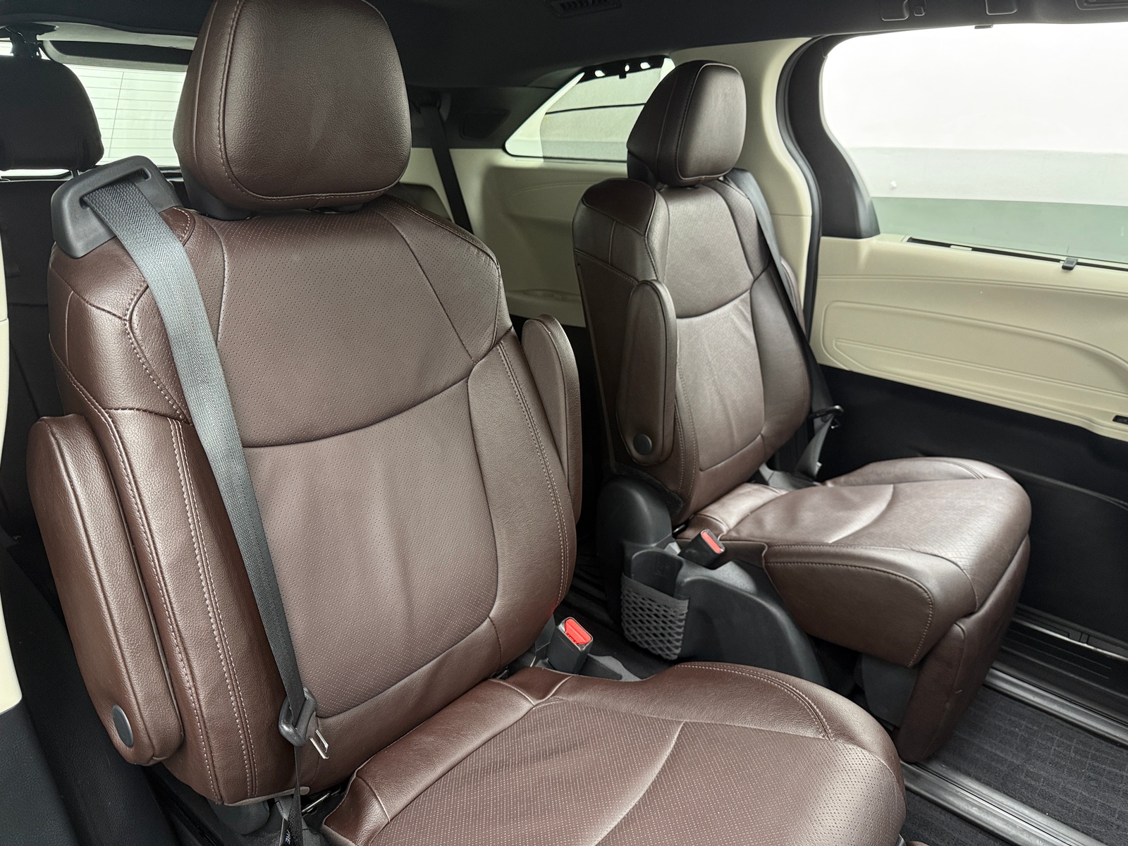 Thumbnail: 2024 Toyota Sienna - 5