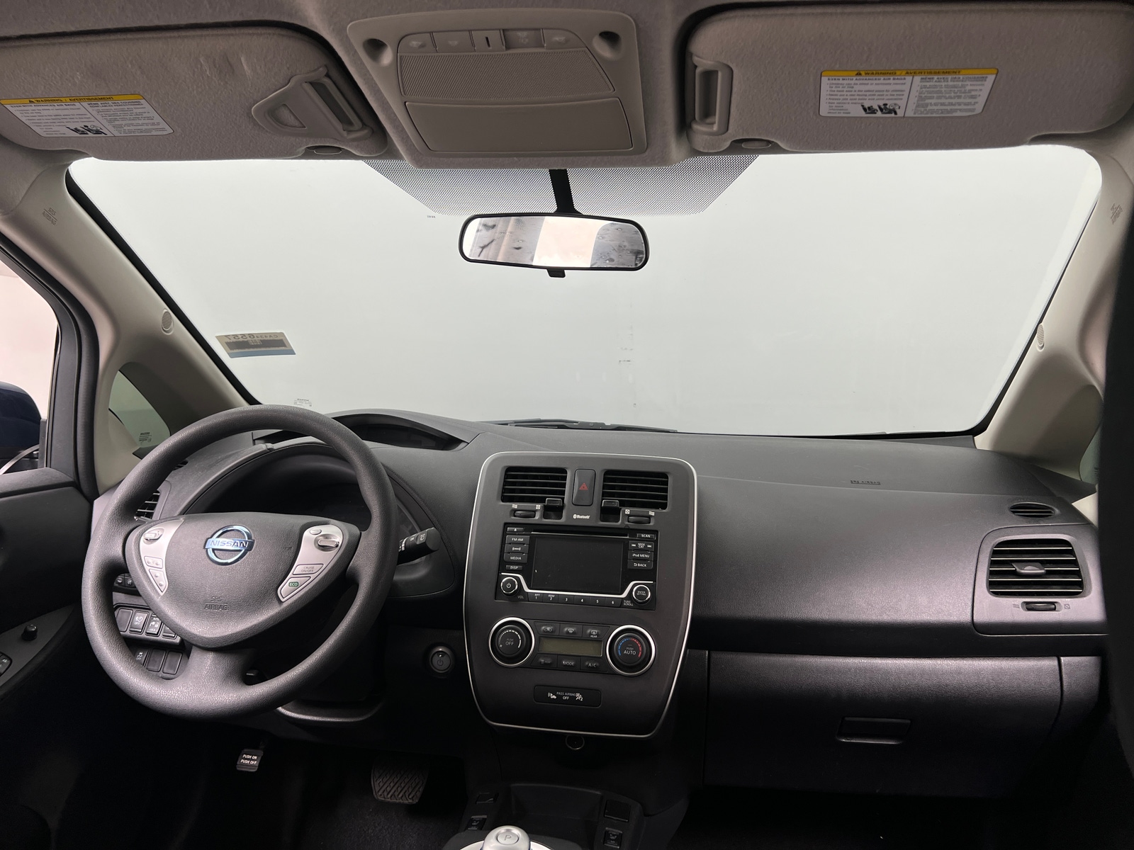 Thumbnail: 2017 Nissan Leaf - 3