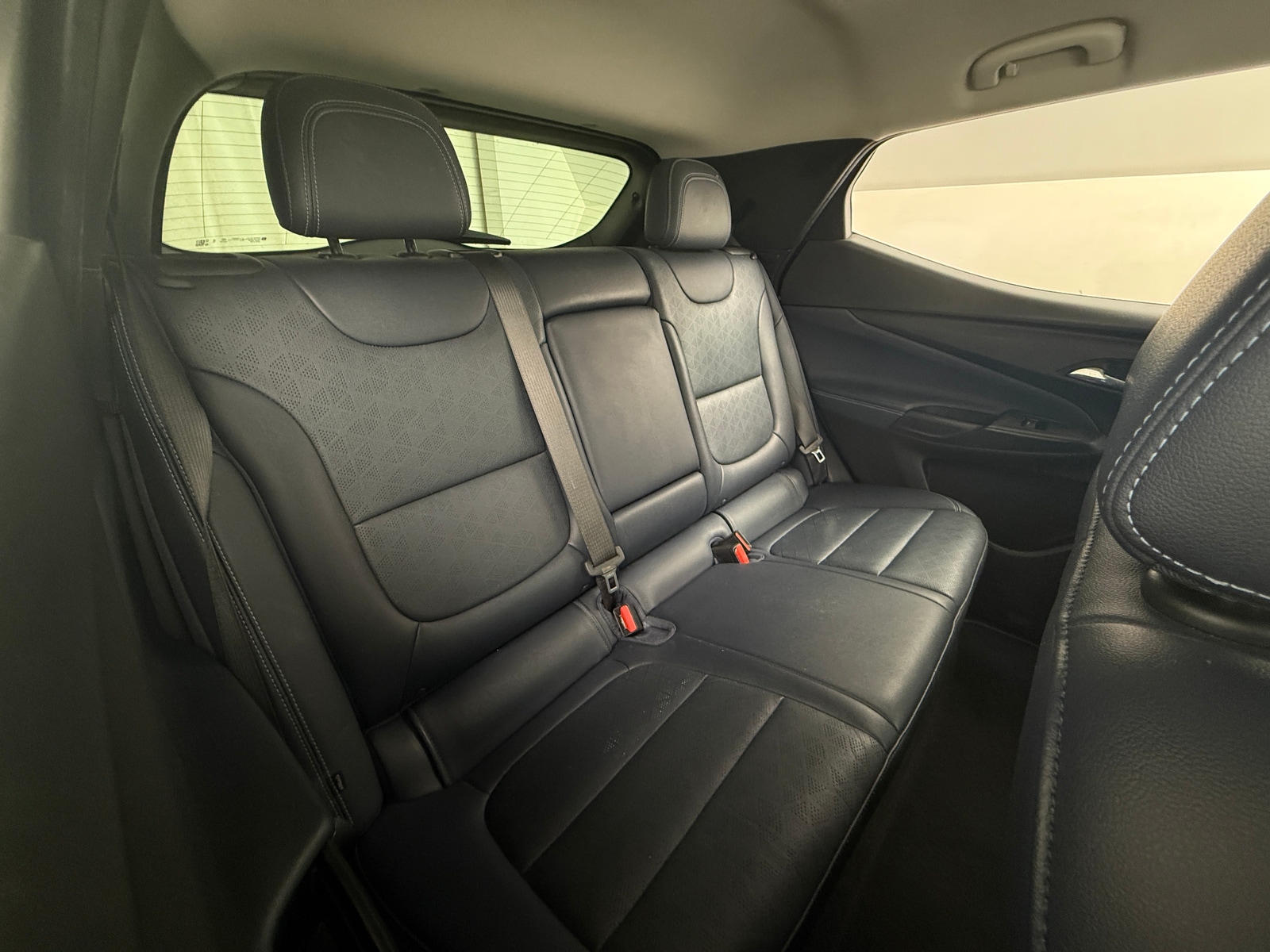 Thumbnail: 2023 Chevrolet Bolt EUV - 5