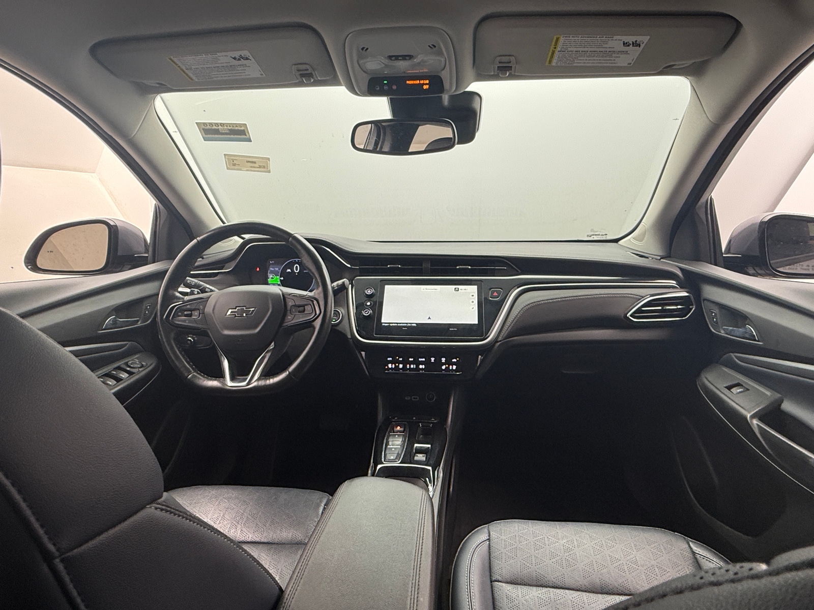 Thumbnail: 2023 Chevrolet Bolt EUV - 2