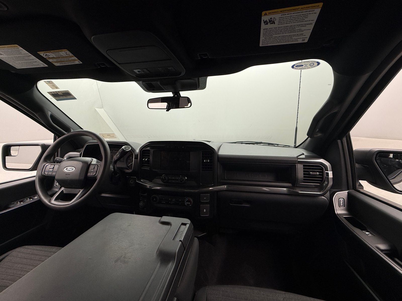 Thumbnail: 2023 Ford Econoline - 3