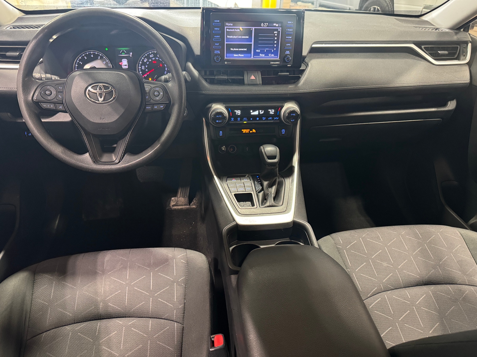Thumbnail: 2021 Toyota RAV4 - 3