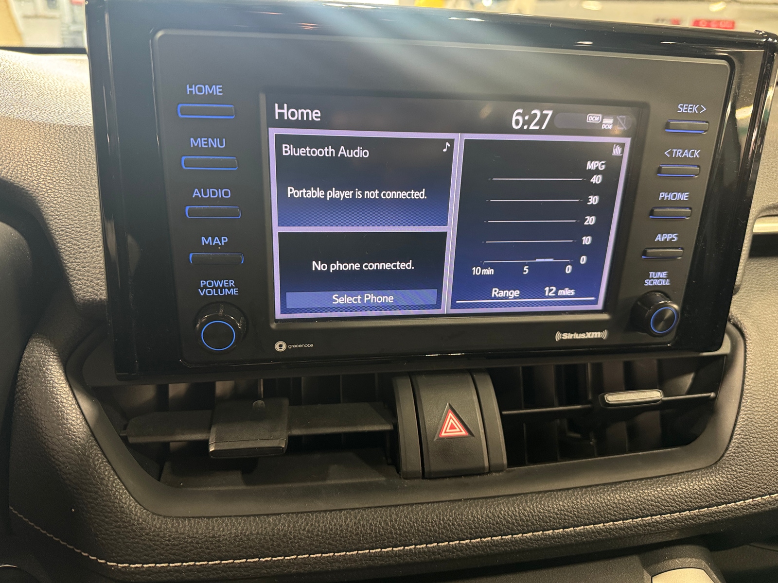 Thumbnail: 2021 Toyota RAV4 - 4