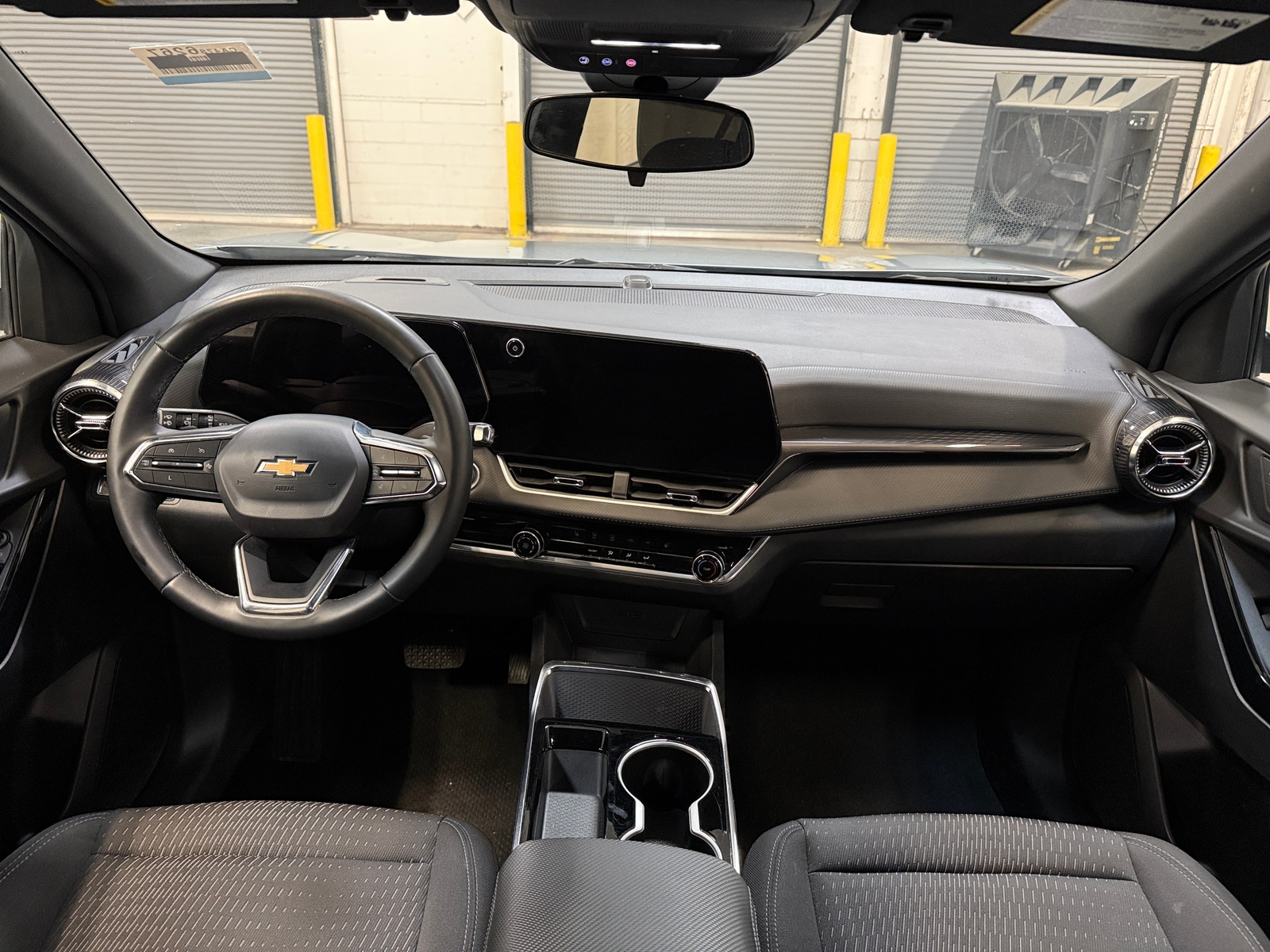 Thumbnail: 2025 Chevrolet Equinox - 3