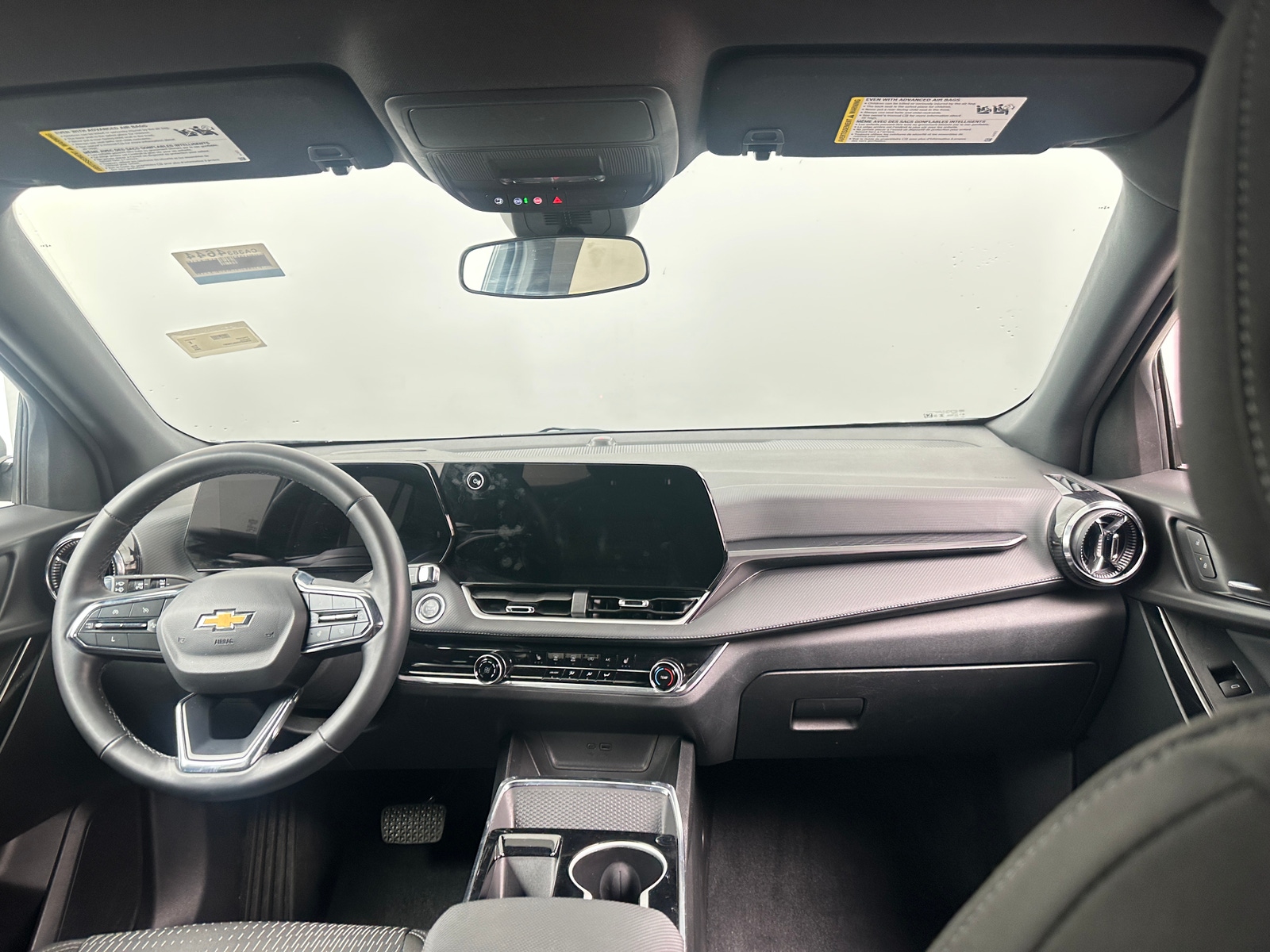 Thumbnail: 2025 Chevrolet Equinox - 3