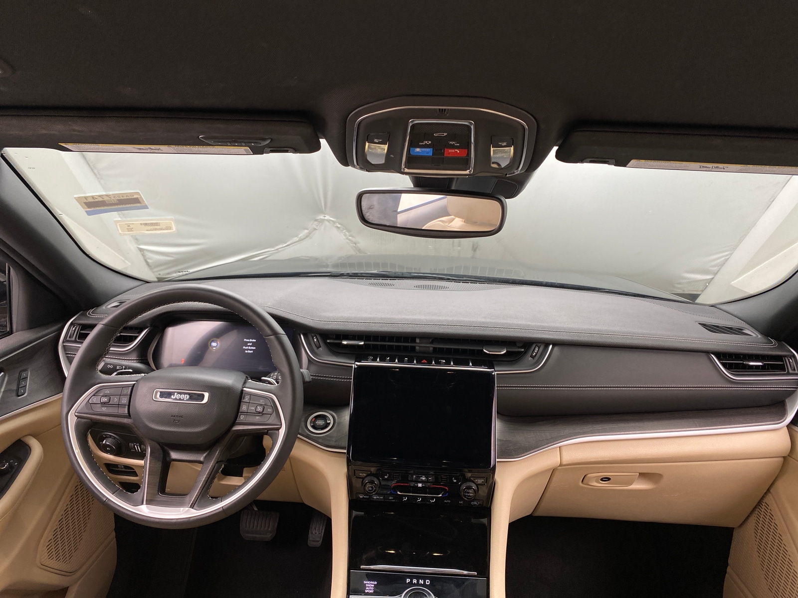 Thumbnail: 2023 Jeep Grand Cherokee L - 2