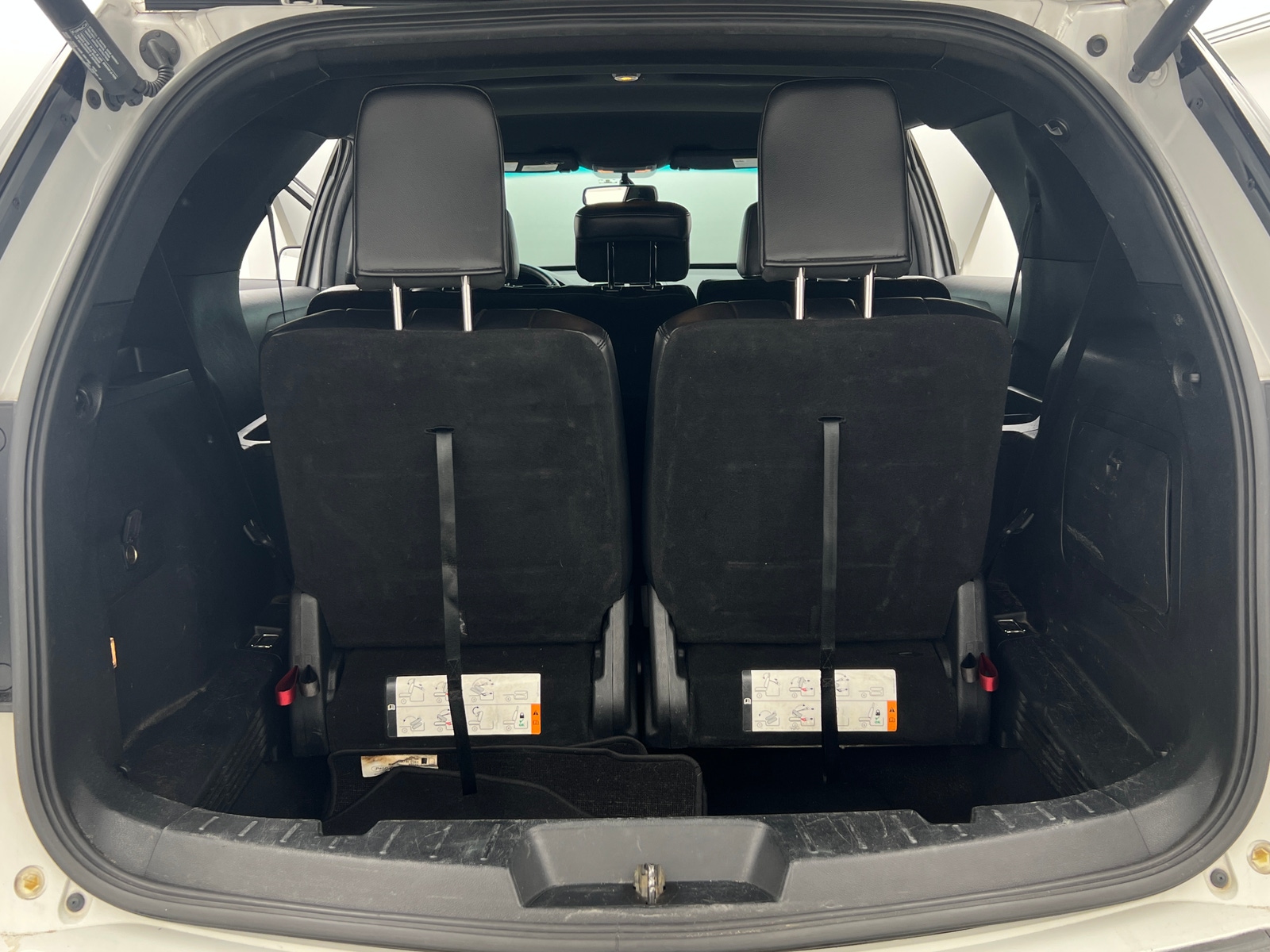 Thumbnail: 2019 Ford Explorer - 7