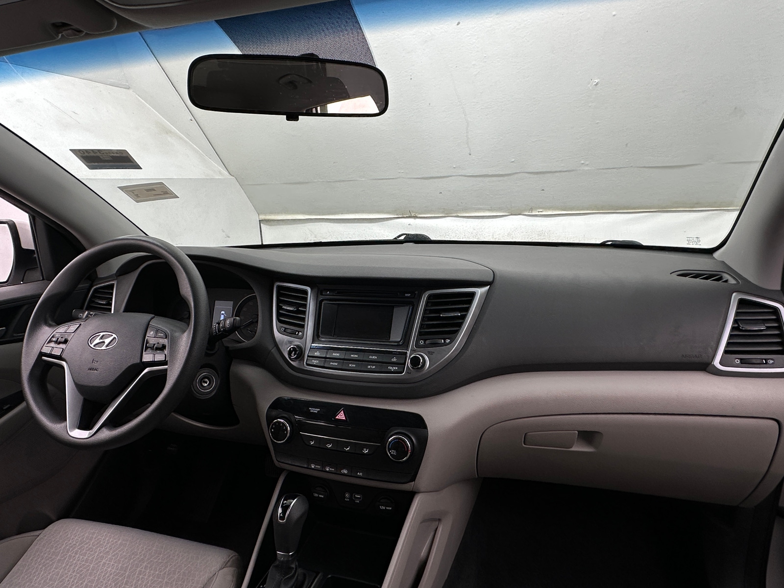 Thumbnail: 2016 Hyundai Tucson - 3