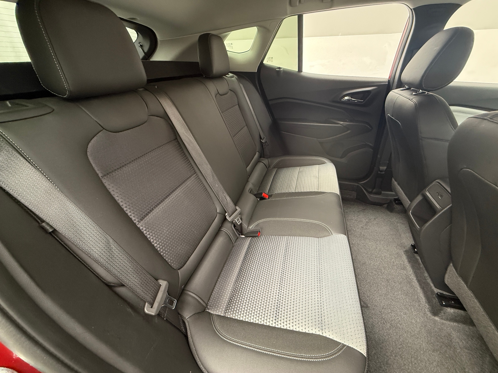 Thumbnail: 2025 Chevrolet Trax - 6