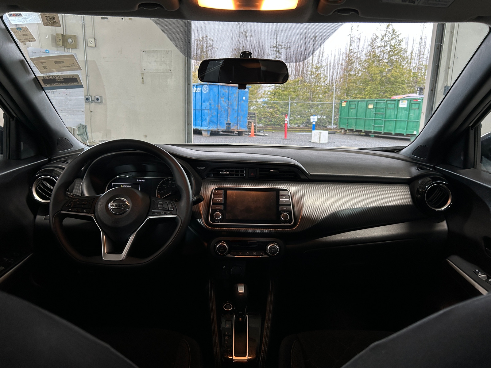 Thumbnail: 2018 Nissan Kicks - 3