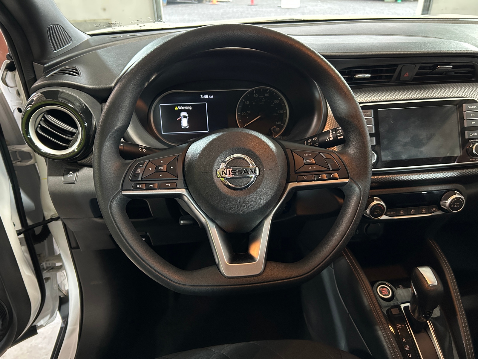 Thumbnail: 2018 Nissan Kicks - 5