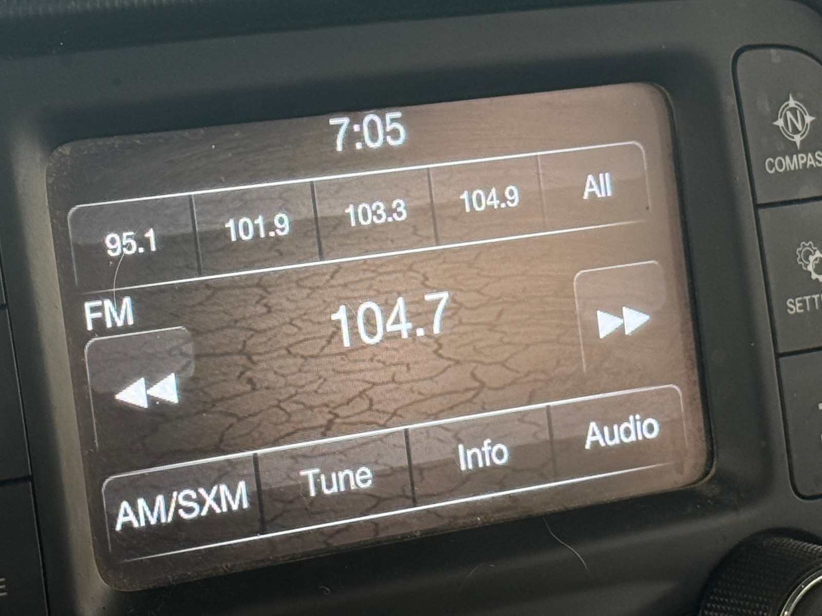 Thumbnail: 2020 Jeep Gladiator - 4