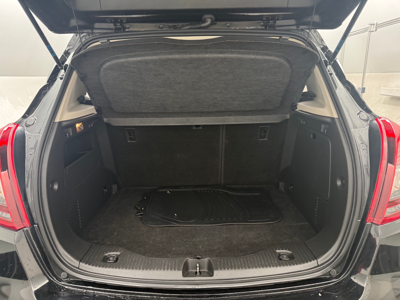 Thumbnail: 2022 Buick Encore - 7