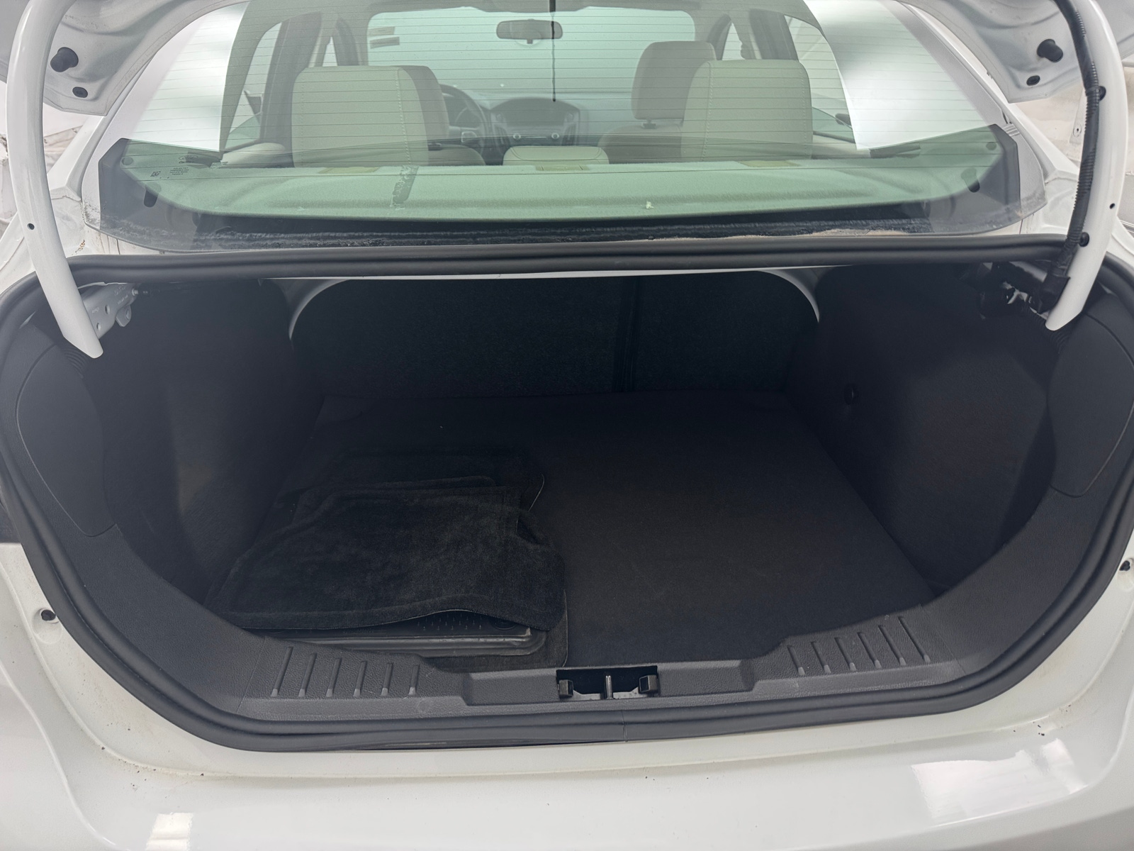 Thumbnail: 2018 Ford Focus - 7