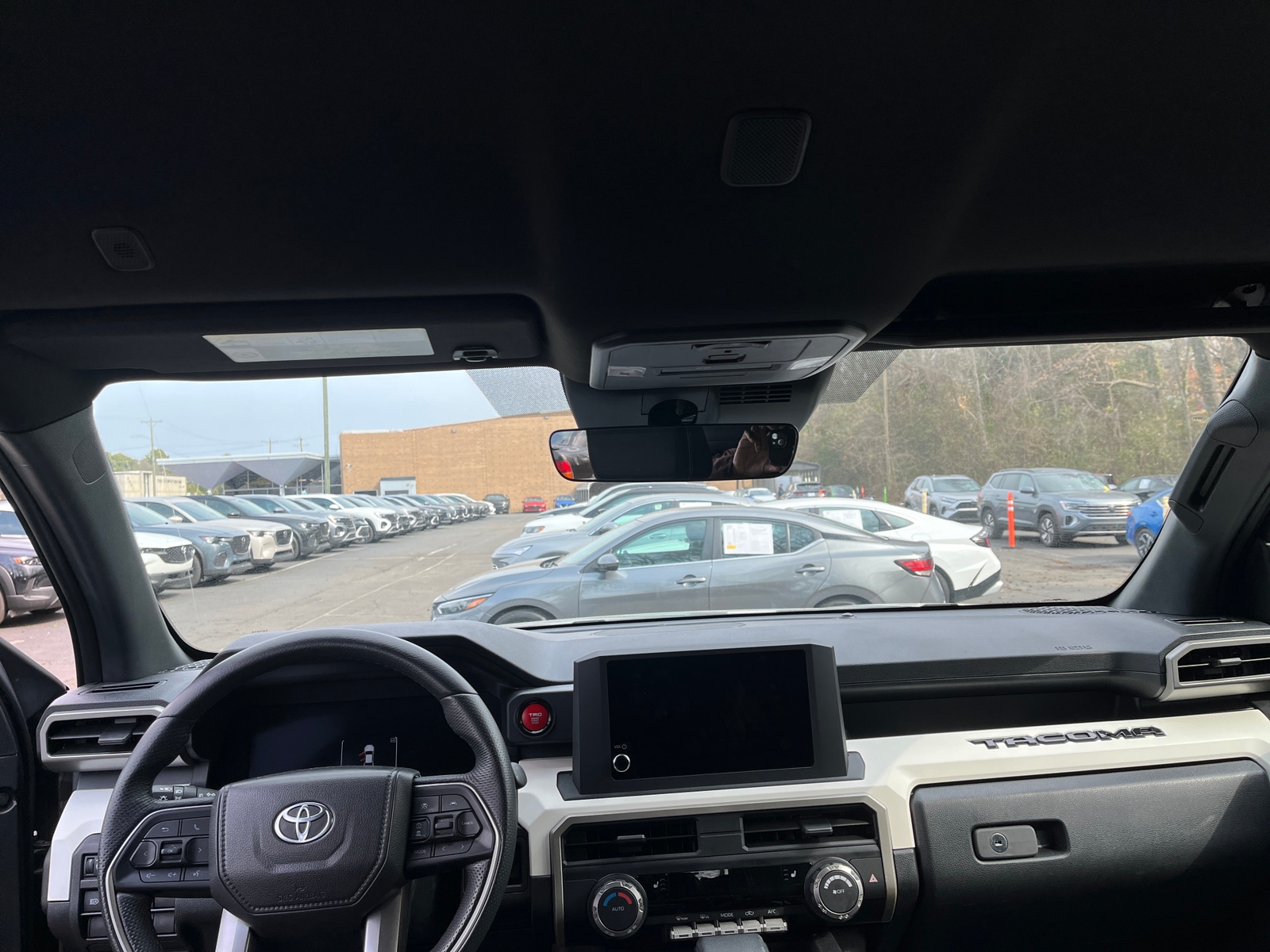 Thumbnail: 2024 Toyota Tacoma - 3