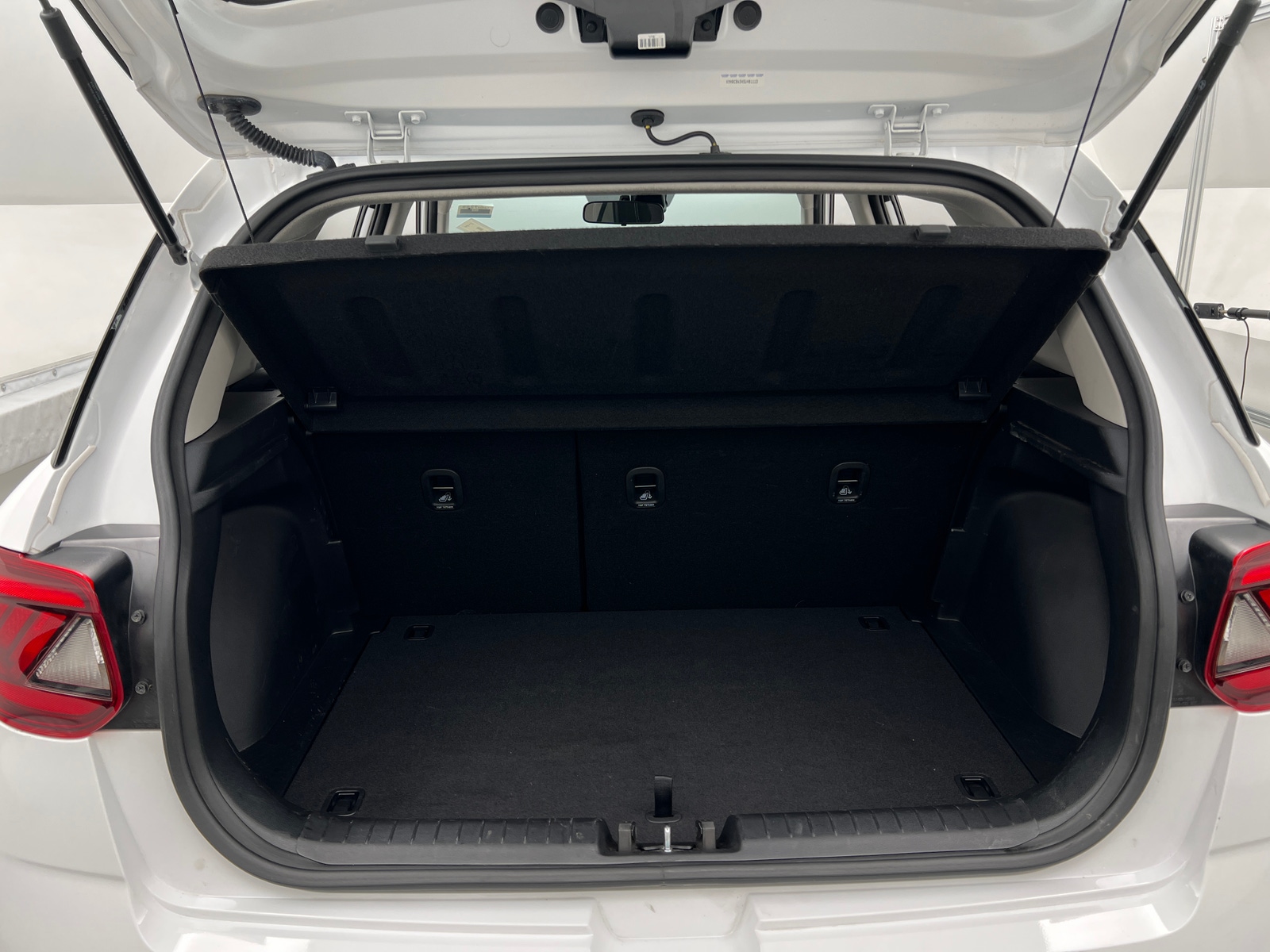 Thumbnail: 2025 Hyundai Venue - 7