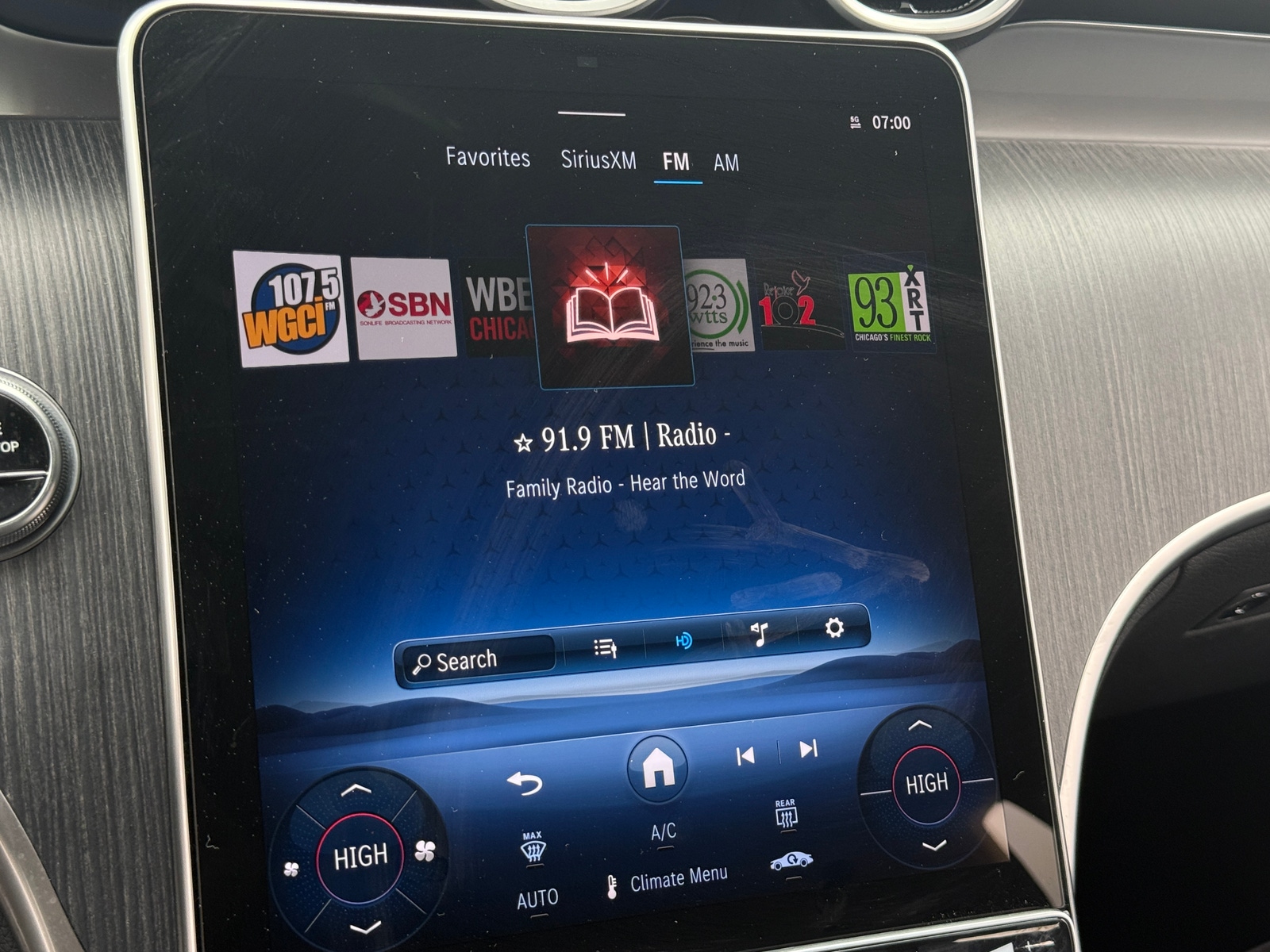 Thumbnail: 2025 Mercedes-Benz GLC - 4