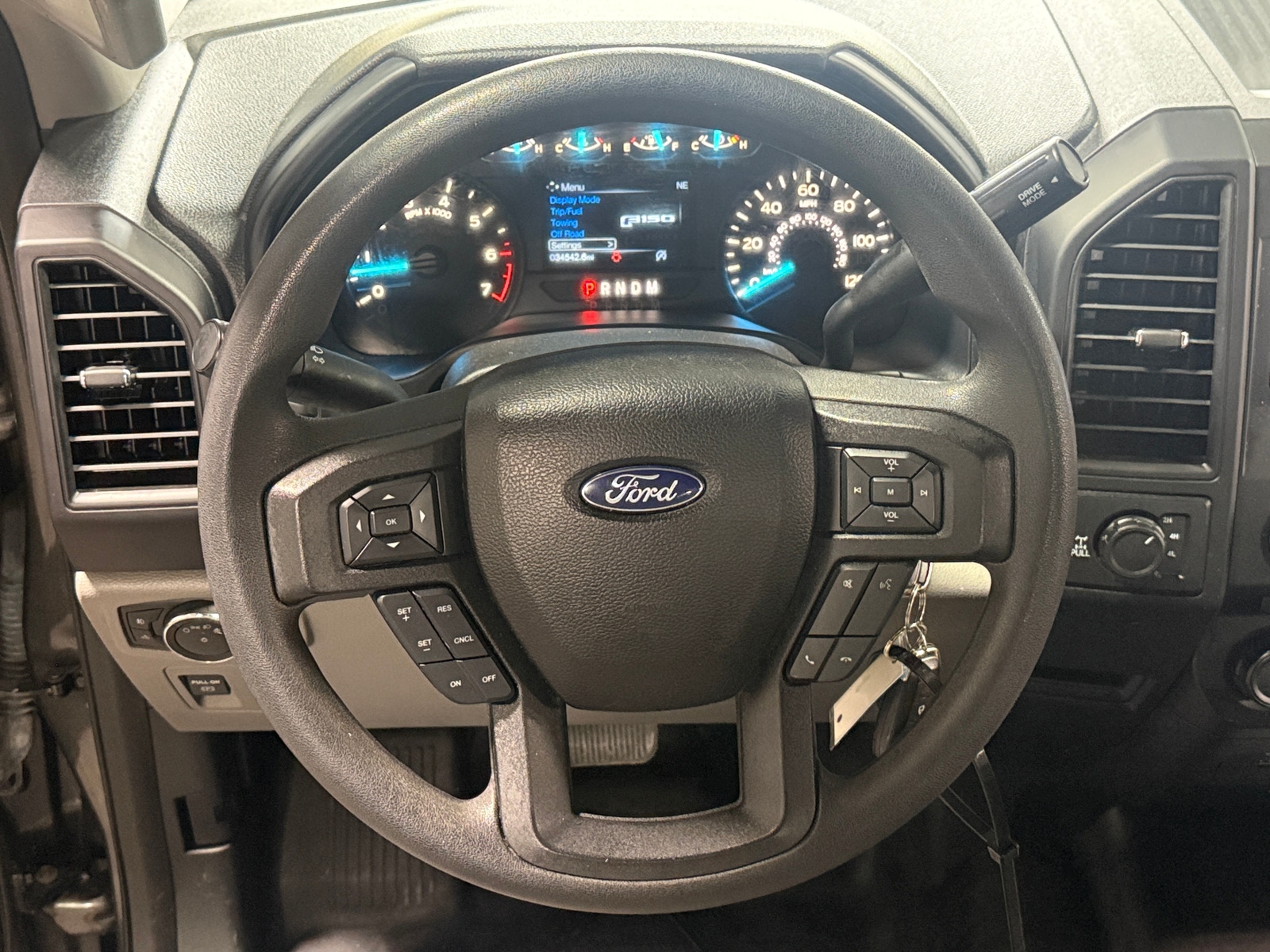 Thumbnail: 2018 Ford Econoline - 5