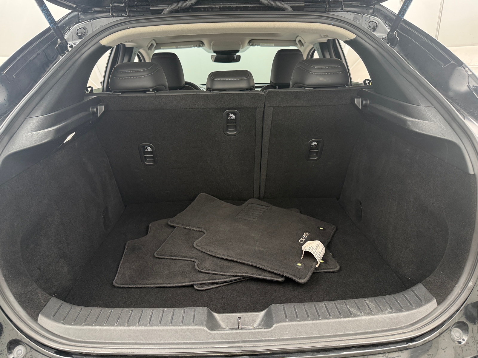 Thumbnail: 2025 Mazda CX-30 - 6