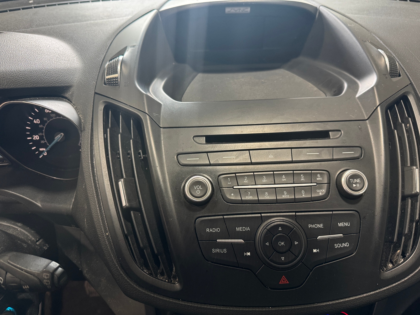 Thumbnail: 2017 Ford Escape - 4