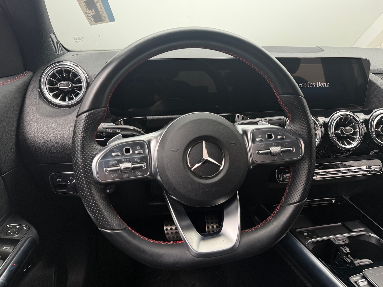 Thumbnail: 2022 Mercedes-Benz GLA - 4