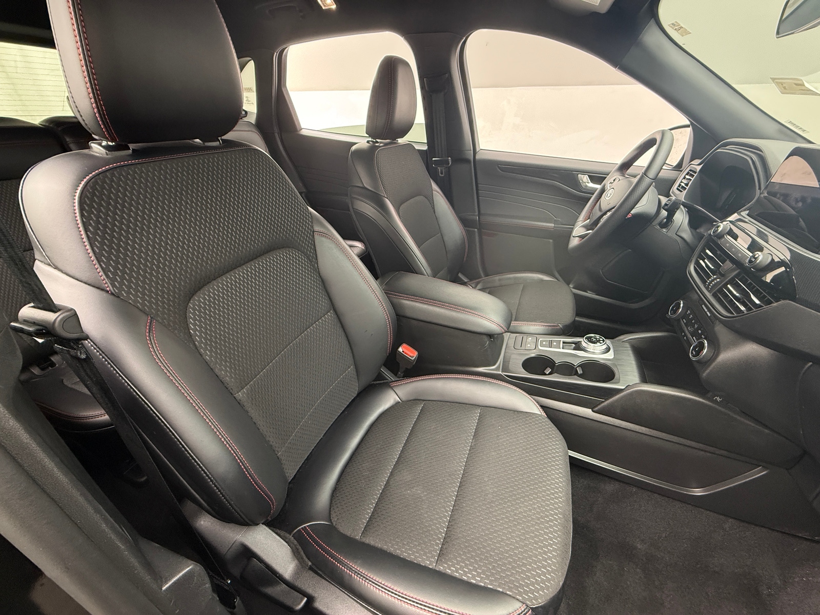 Thumbnail: 2025 Ford Escape - 2