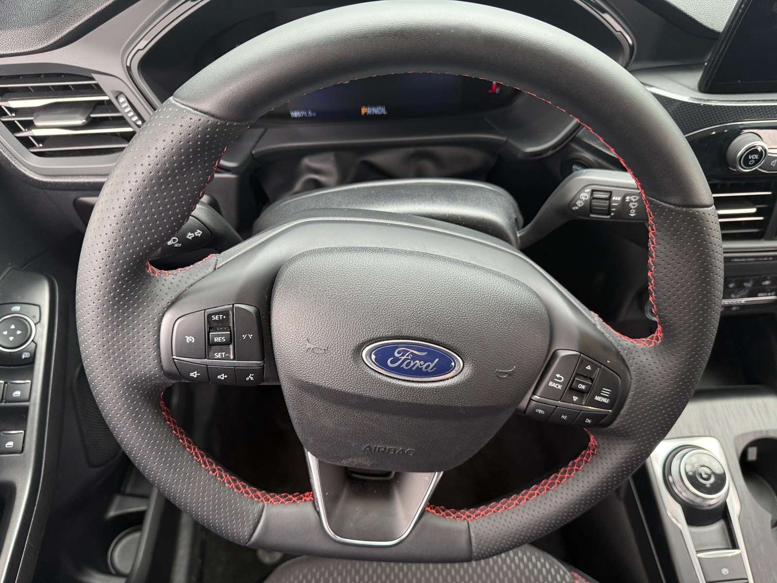 Thumbnail: 2025 Ford Escape - 5