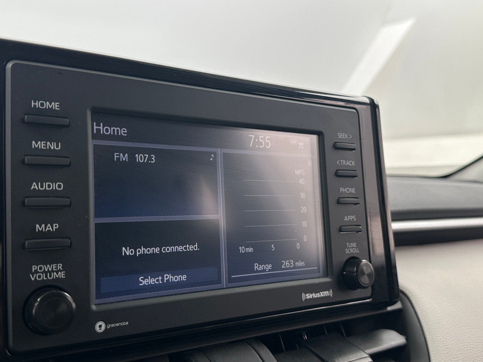 Thumbnail: 2021 Toyota RAV4 - 4