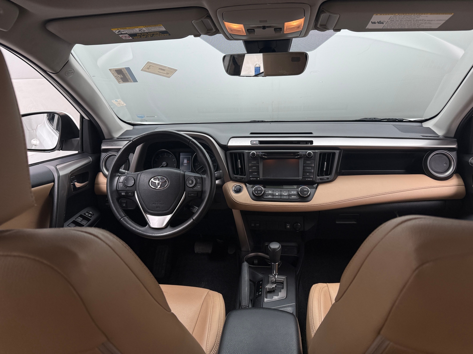 Thumbnail: 2018 Toyota RAV4 - 3