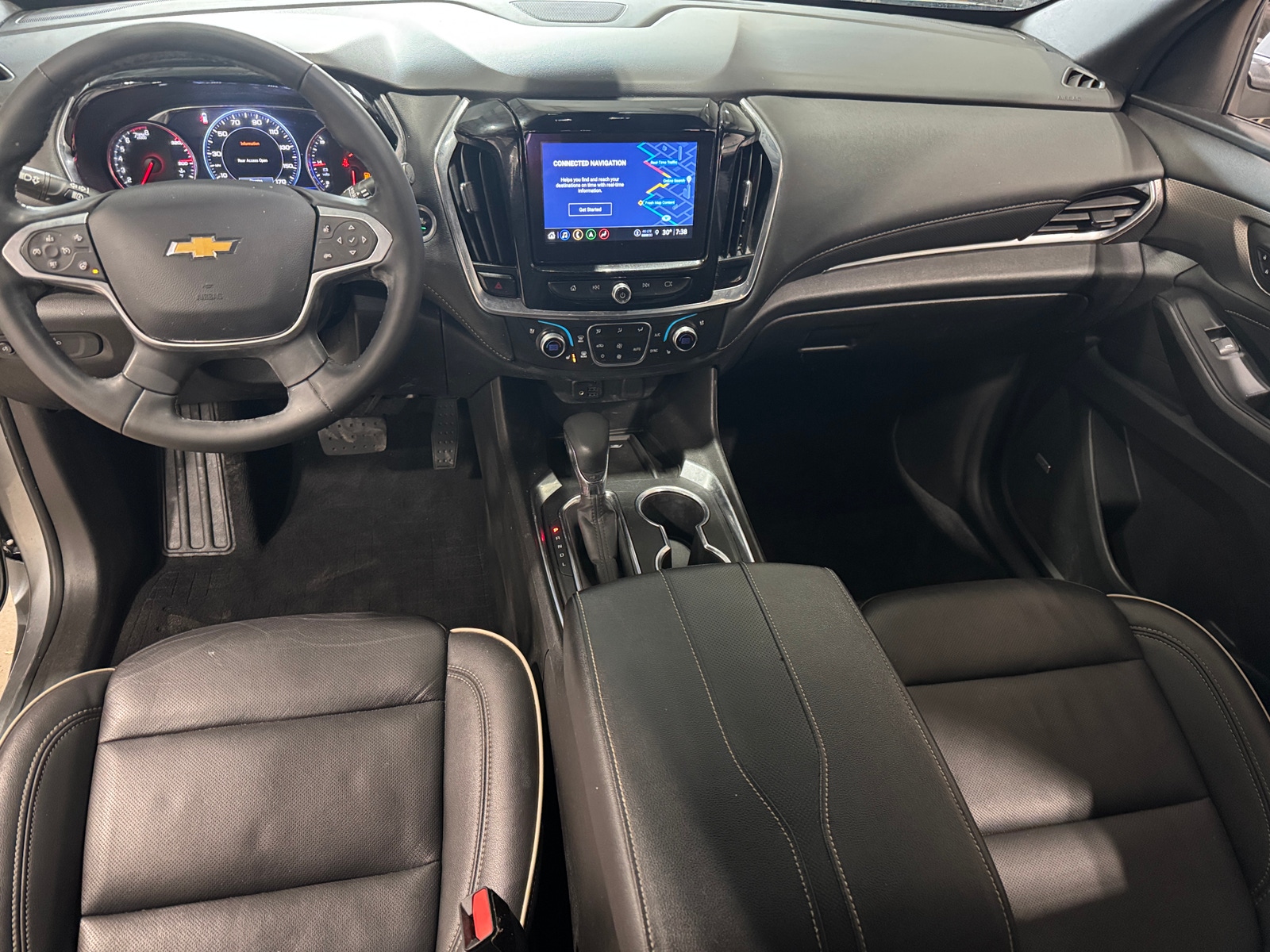 Thumbnail: 2023 Chevrolet Traverse - 2