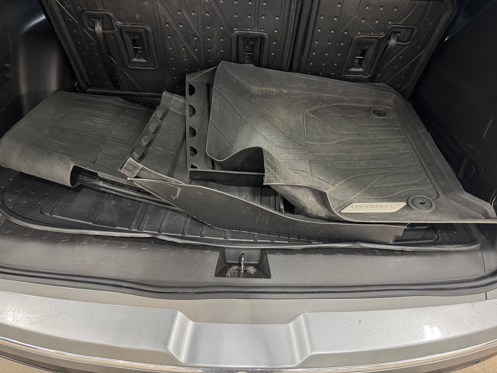 Thumbnail: 2023 Chevrolet Traverse - 6