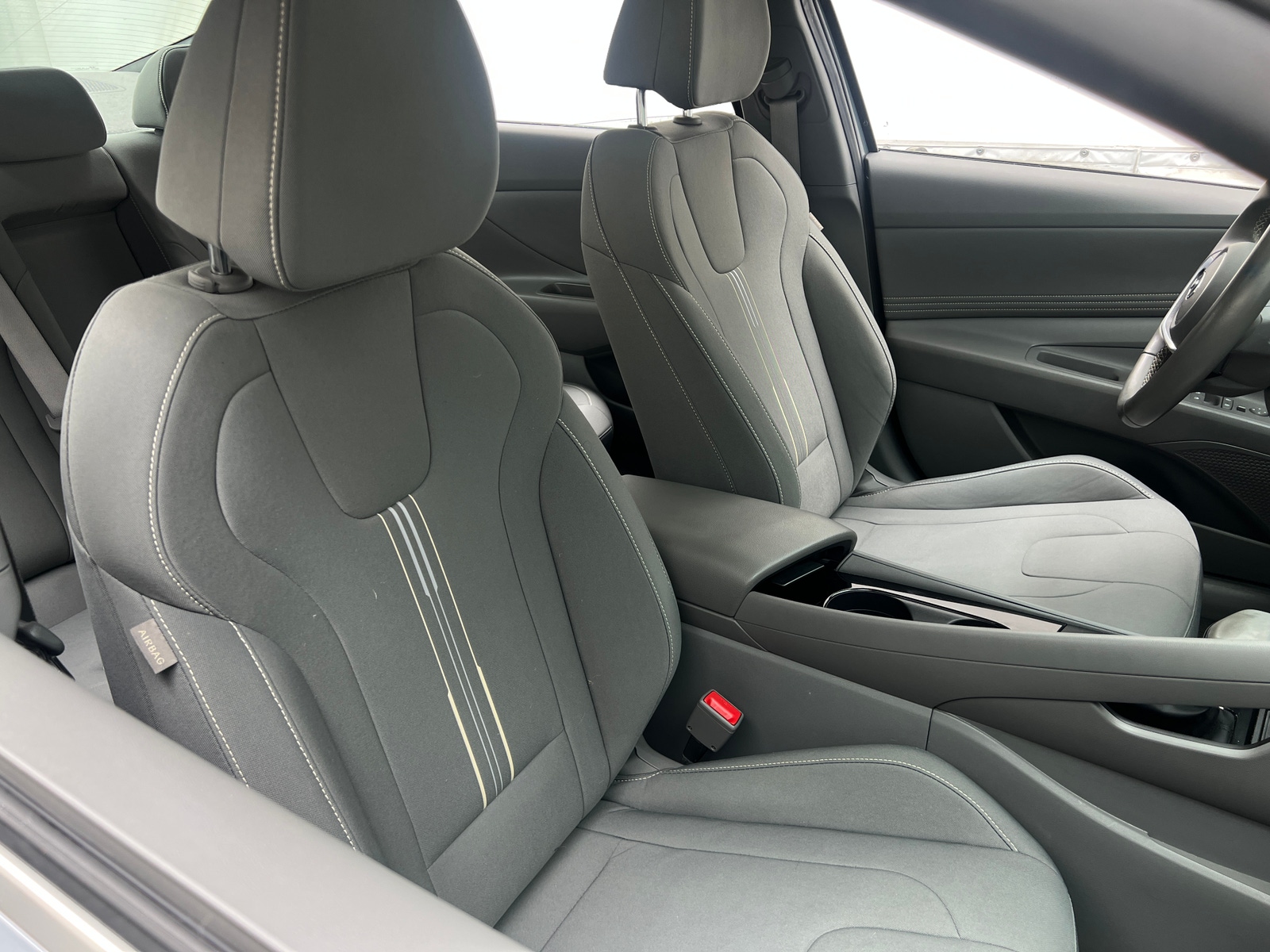 Thumbnail: 2021 Hyundai Elantra - 2