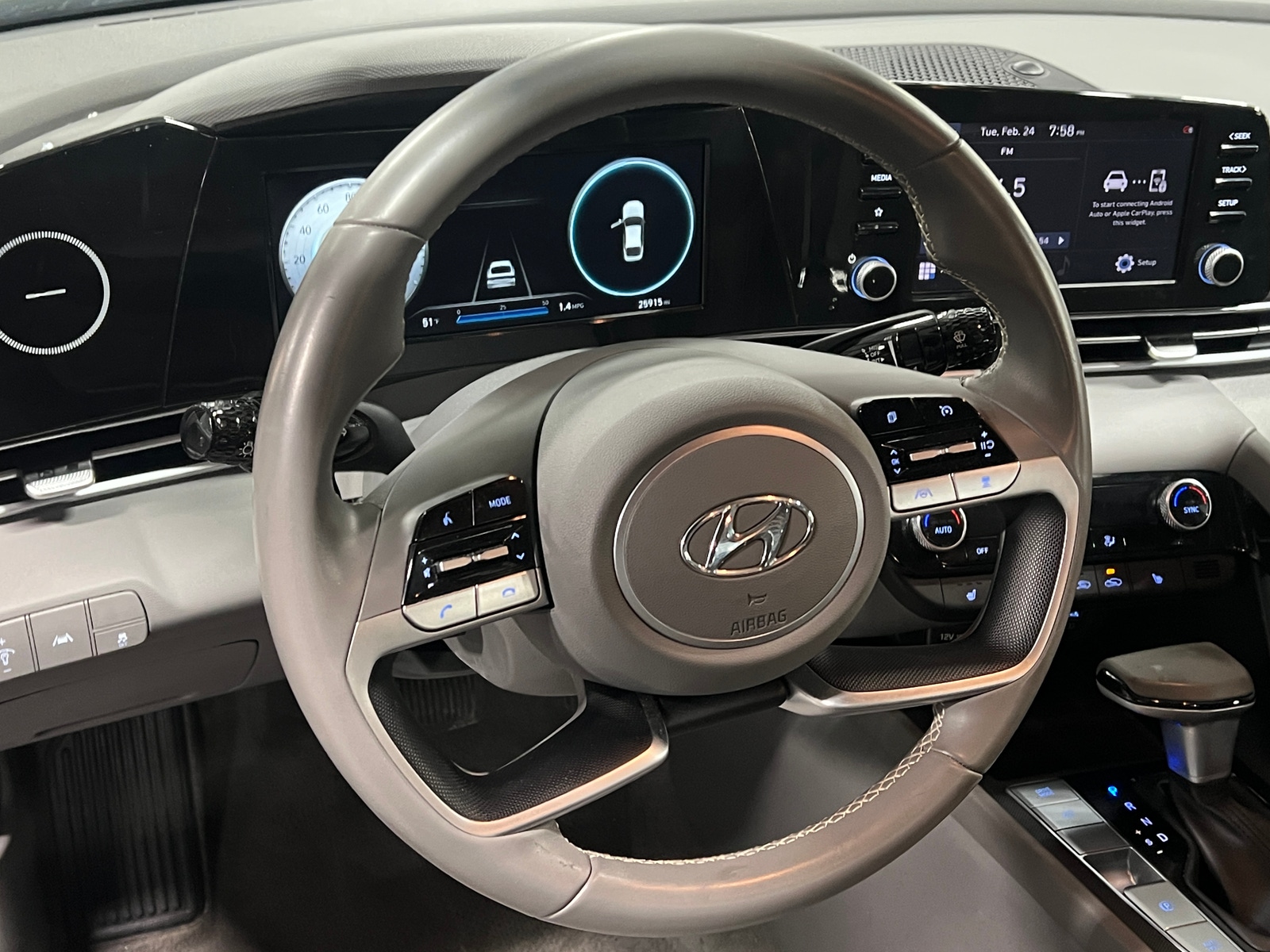 Thumbnail: 2021 Hyundai Elantra - 5