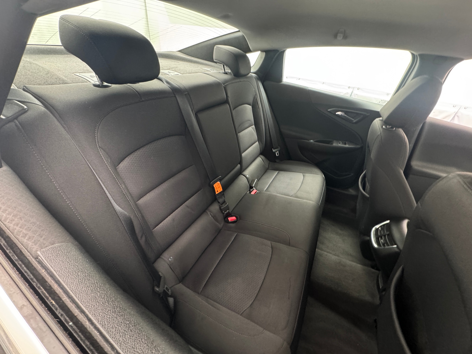 Thumbnail: 2018 Chevrolet Malibu - 6