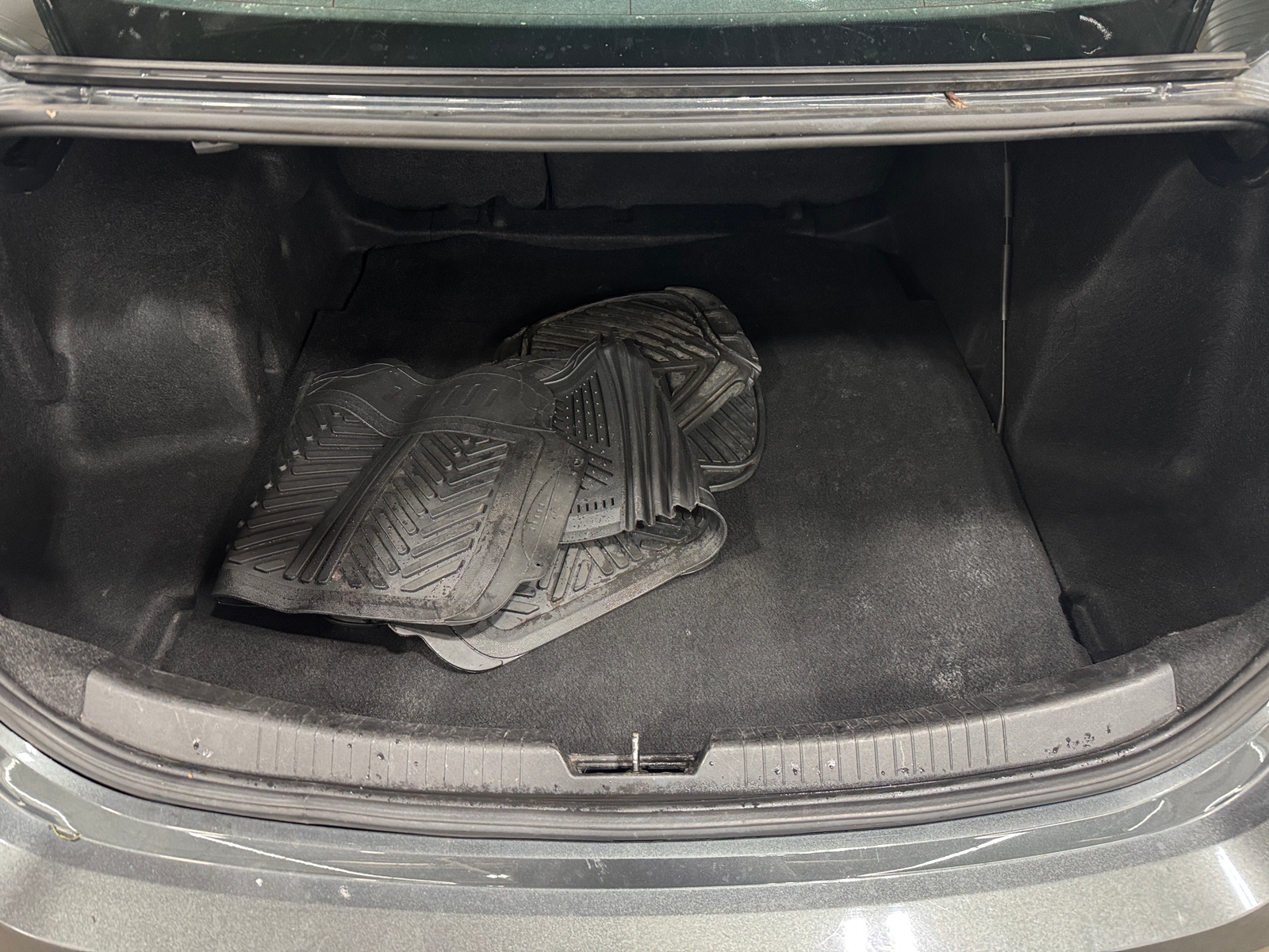 Thumbnail: 2018 Chevrolet Malibu - 7