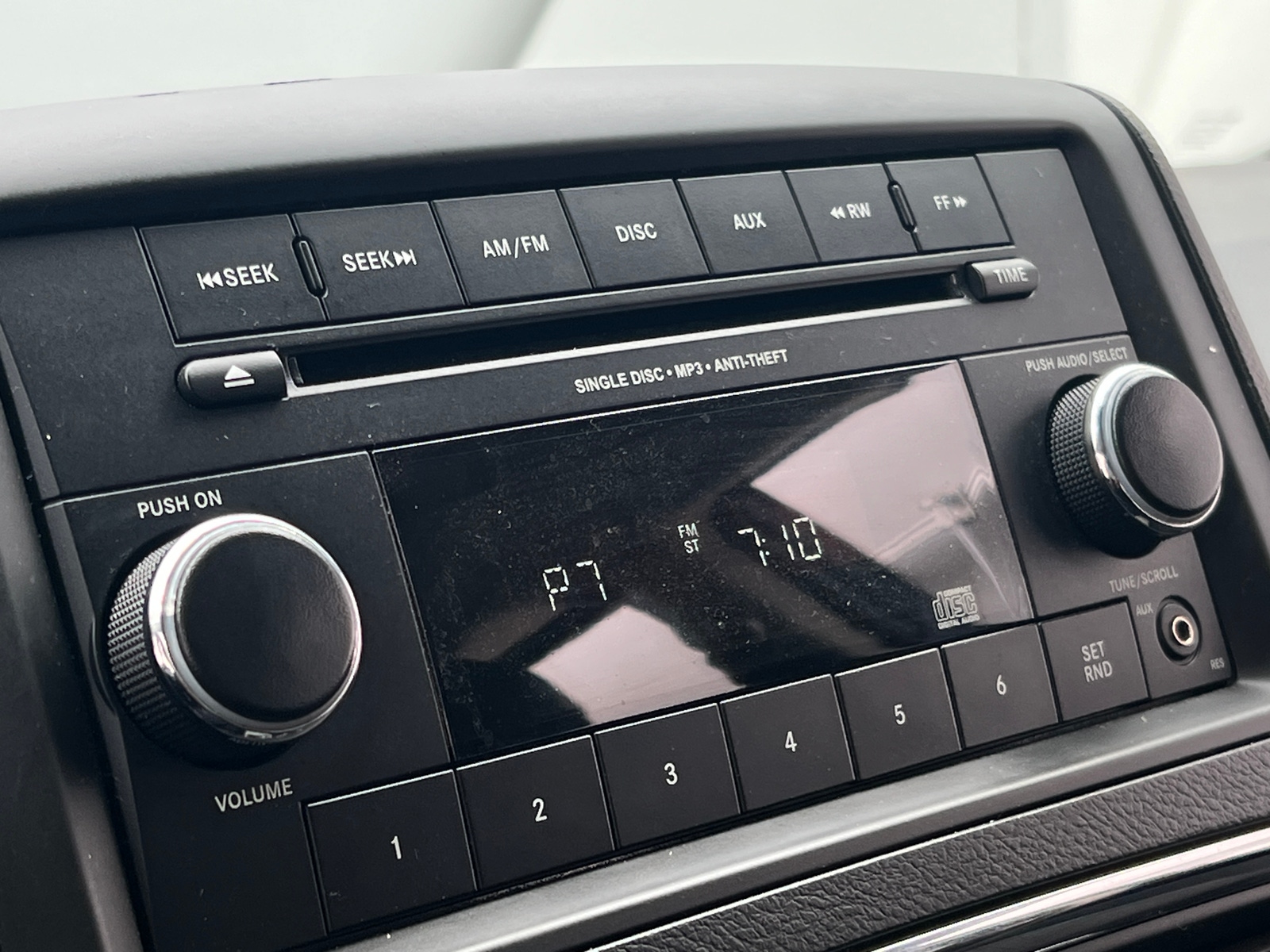 Thumbnail: 2016 Dodge Grand Caravan - 4