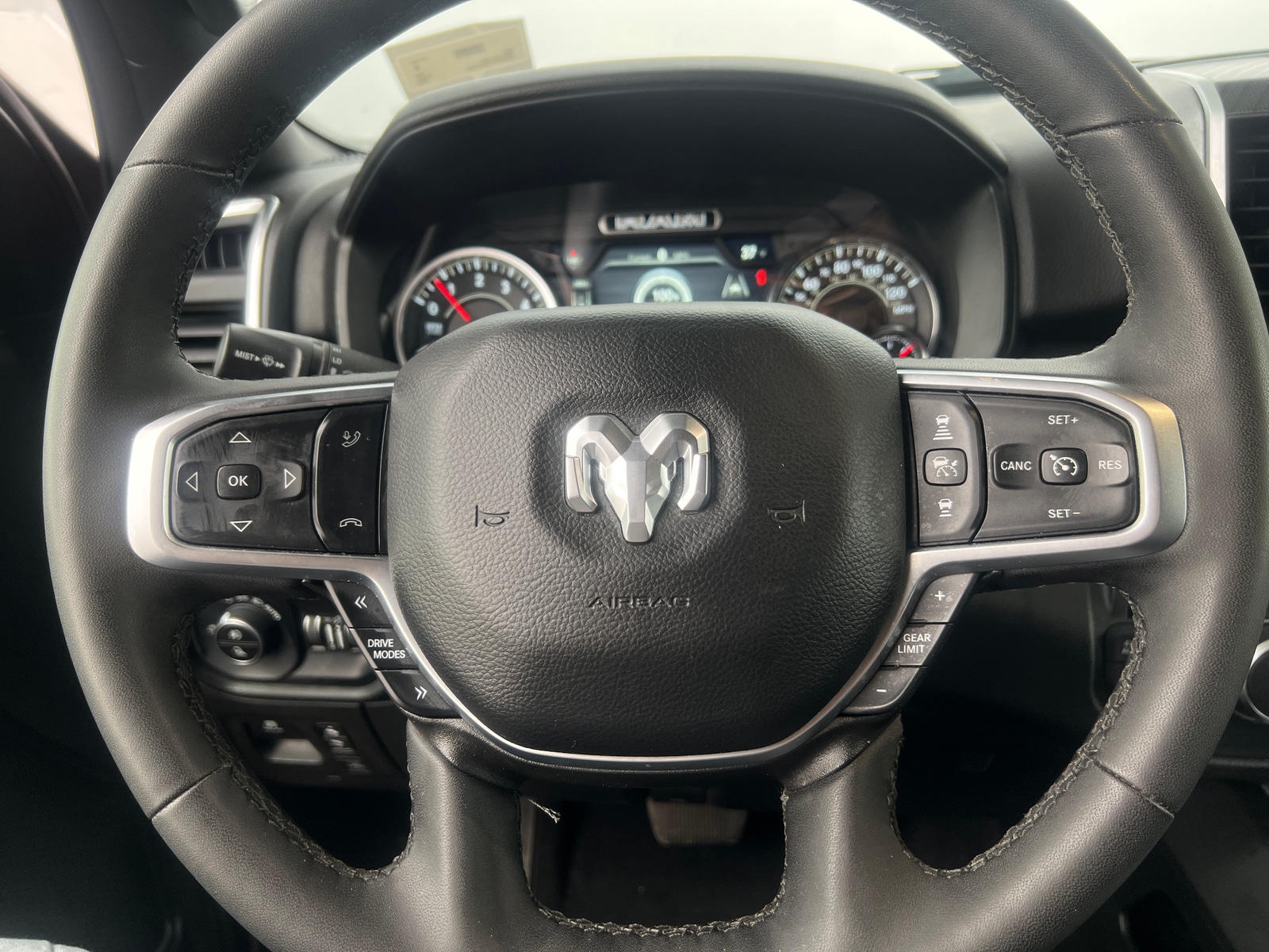 Thumbnail: 2025 RAM 1500 - 5