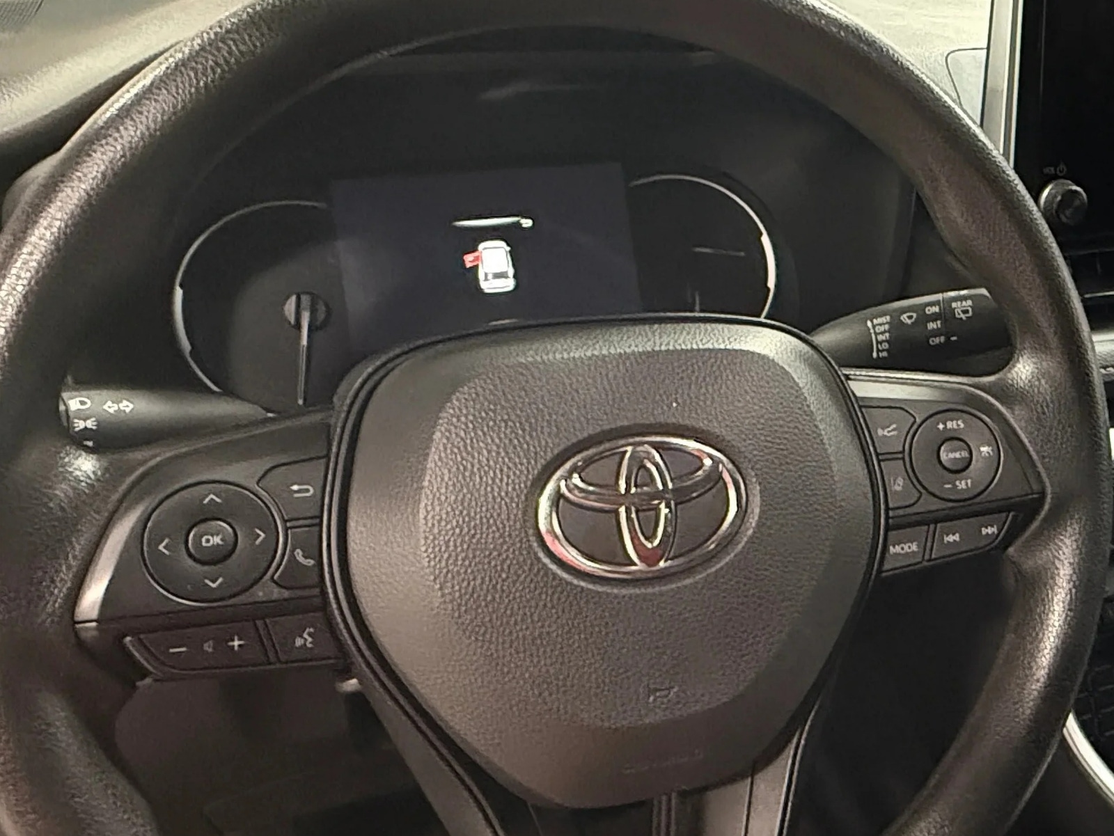 Thumbnail: 2025 Toyota RAV4 - 5