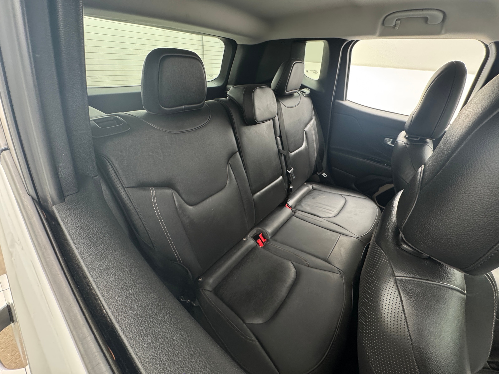 Thumbnail: 2015 Jeep Renegade - 5