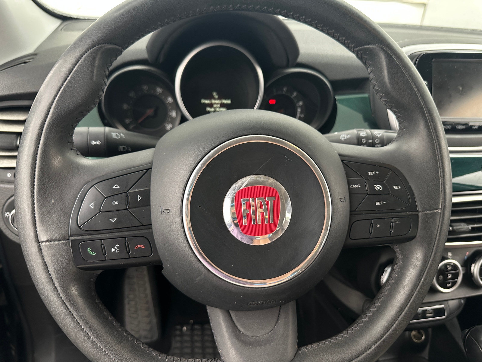 Thumbnail: 2016 Fiat 500X - 5